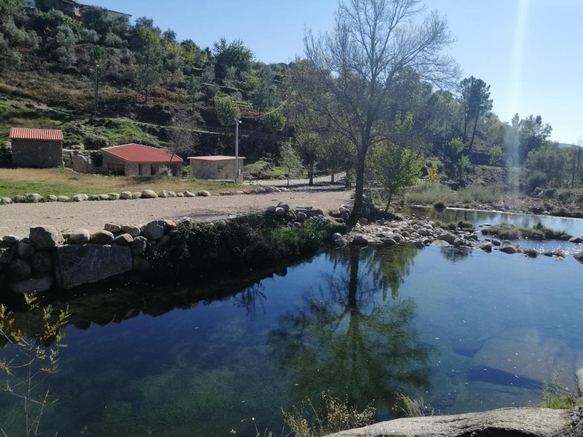 Casa Do Adro - Serra Da Estrela Cortes do Meio Exterior foto